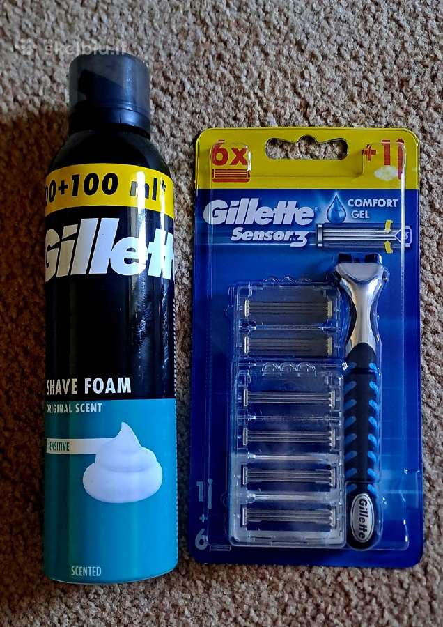 Gillette peiliukai ir putos