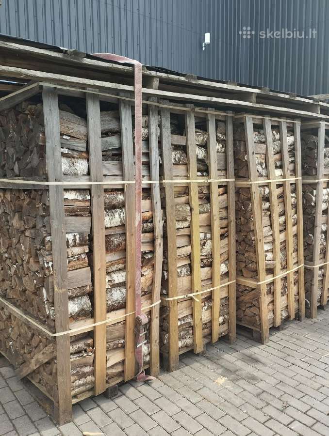 Malkos konteineryje 215