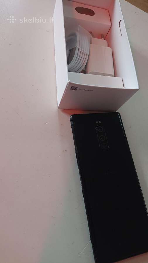 Parduodu Xperia -1-9110-128. viskas nauja.