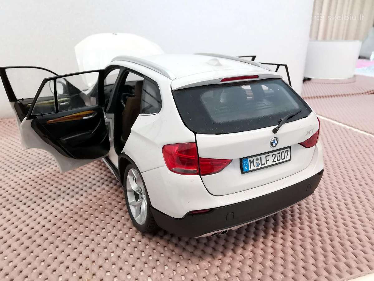 1:18 Bmw (Xer) Modeliai - nuotraukos Nr. 4
