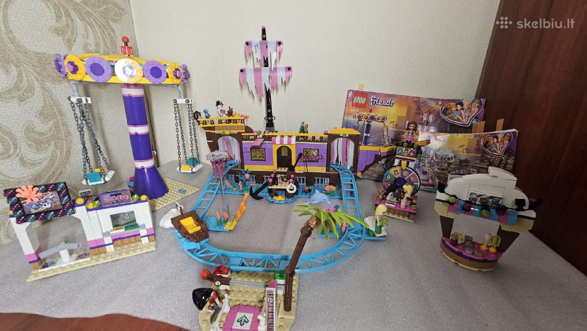 Lego friends piratų atrakcionų parkas