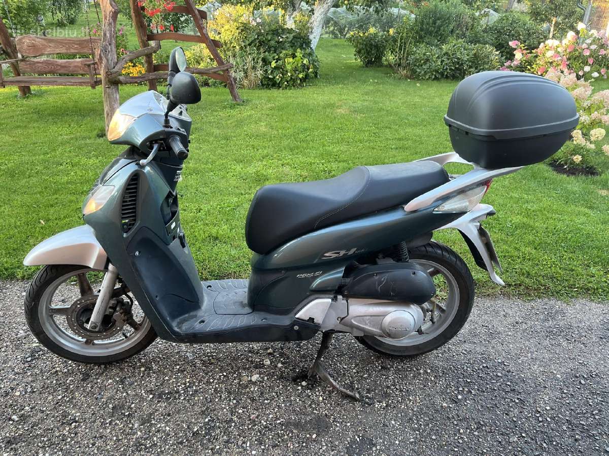 Honda motoroleris