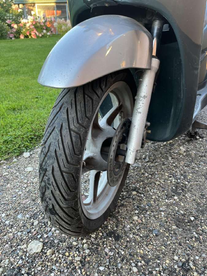 Honda motoroleris - nuotraukos Nr. 4