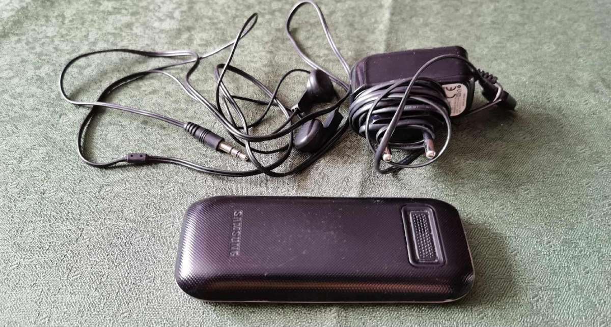 Mygtukiniai telefonai (tvarkingi) - nuotraukos Nr. 9