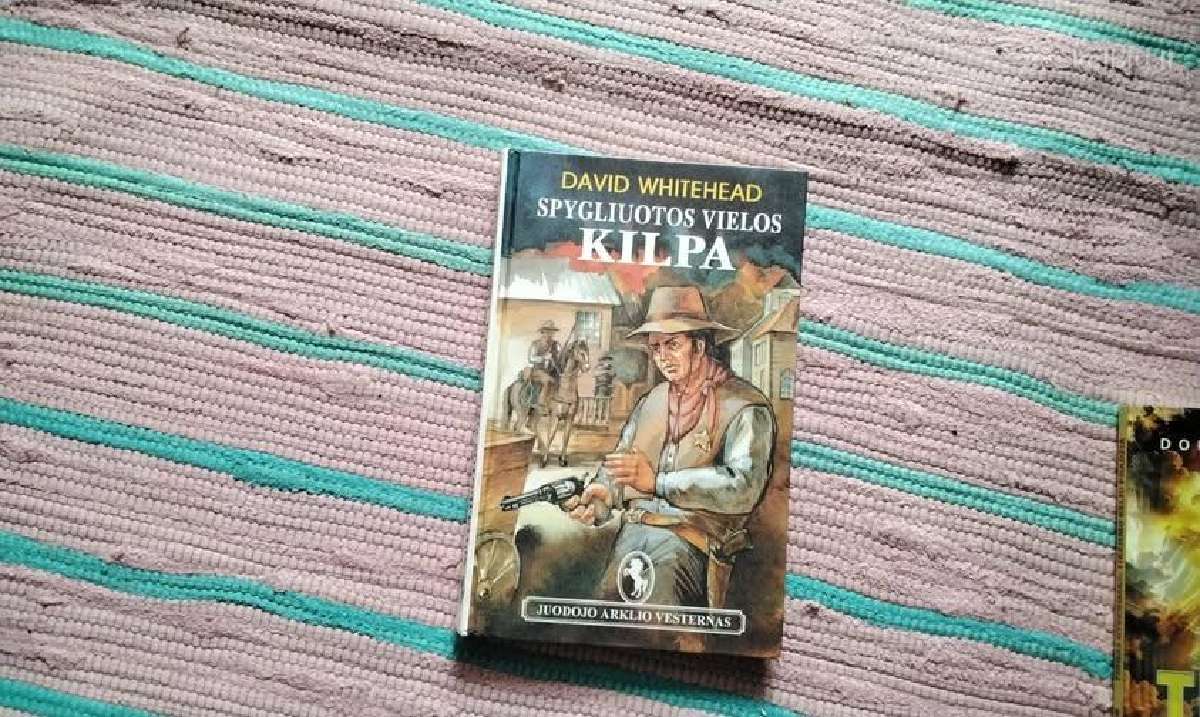 Spygliuotos vielos kilpa David Whitehead