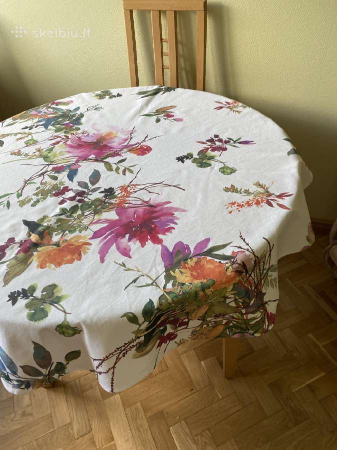 Apvali 100% medvilnės “ Savannach staltiesė