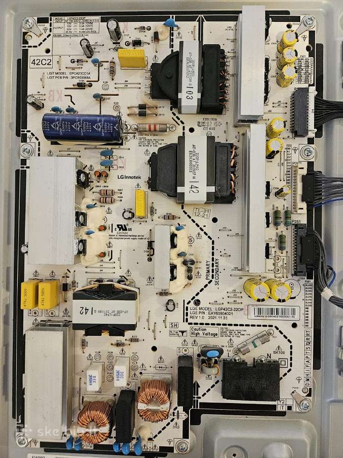 LG C2 42 maitinimo plokštė