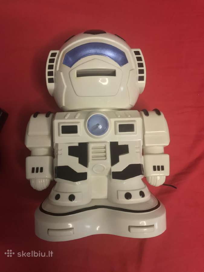 Pultu valdomas robotas