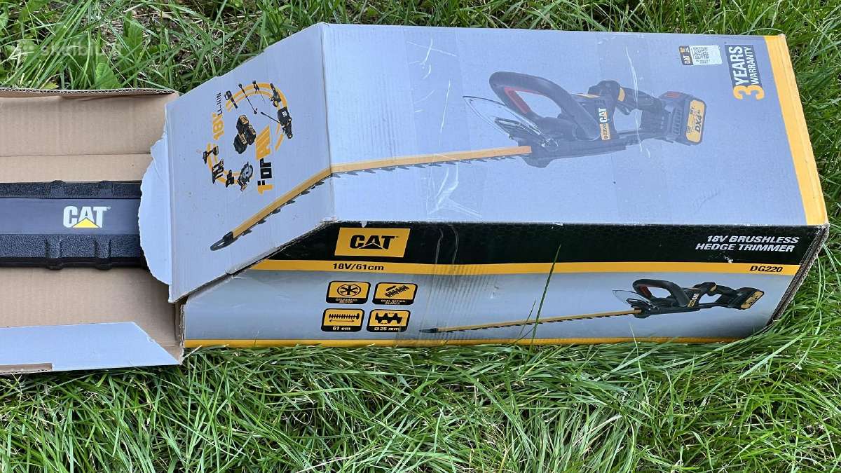 Akumuliatorinės gyvatvorių žirklės Cat 18 V - nuotraukos Nr. 3