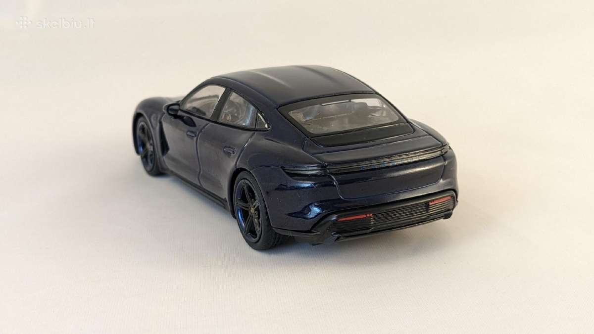 1/43 modeliukai Porsche Taycan turbo S 2019 - nuotraukos Nr. 5