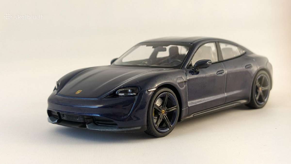 1/43 modeliukai Porsche Taycan turbo S 2019 - nuotraukos Nr. 8