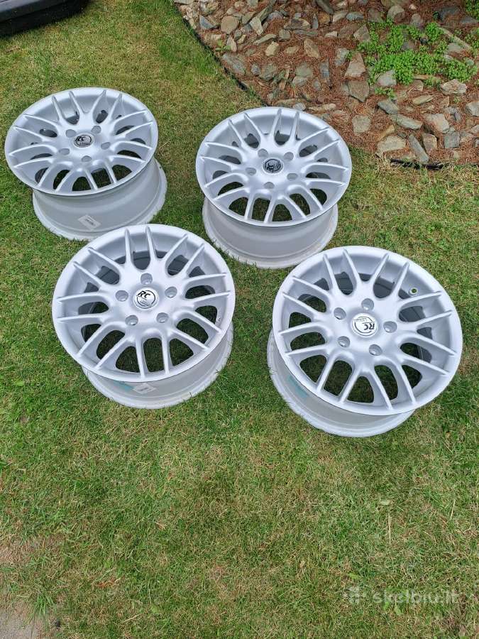 Ratlankiai R15 RC Design, naudotos padangos