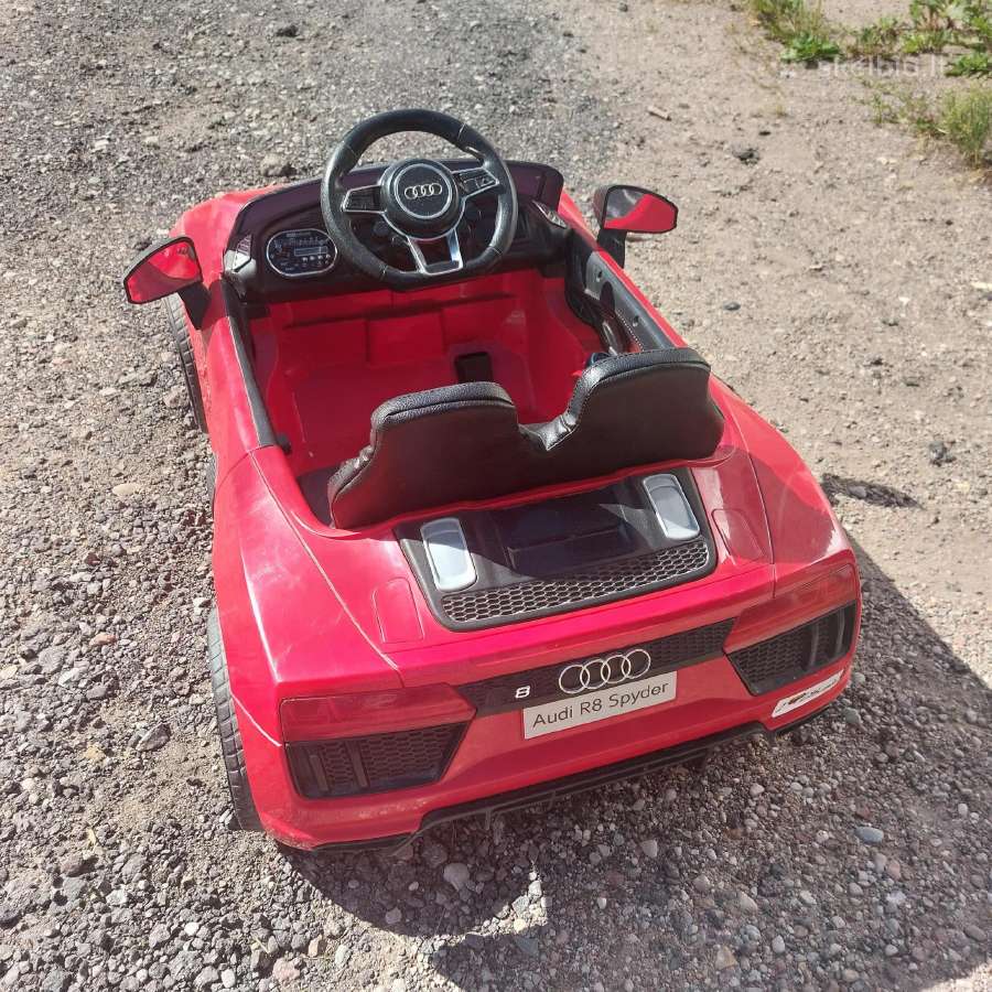 Vaikiškas automobilis Audi R8 - nuotraukos Nr. 3