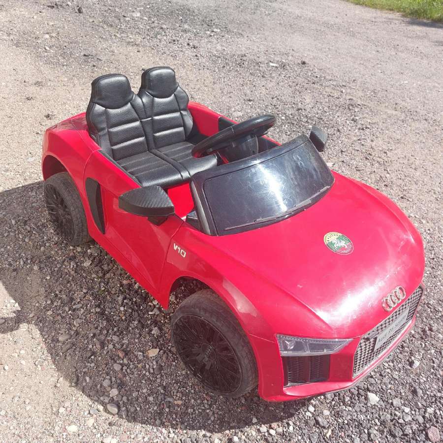 Vaikiškas automobilis Audi R8