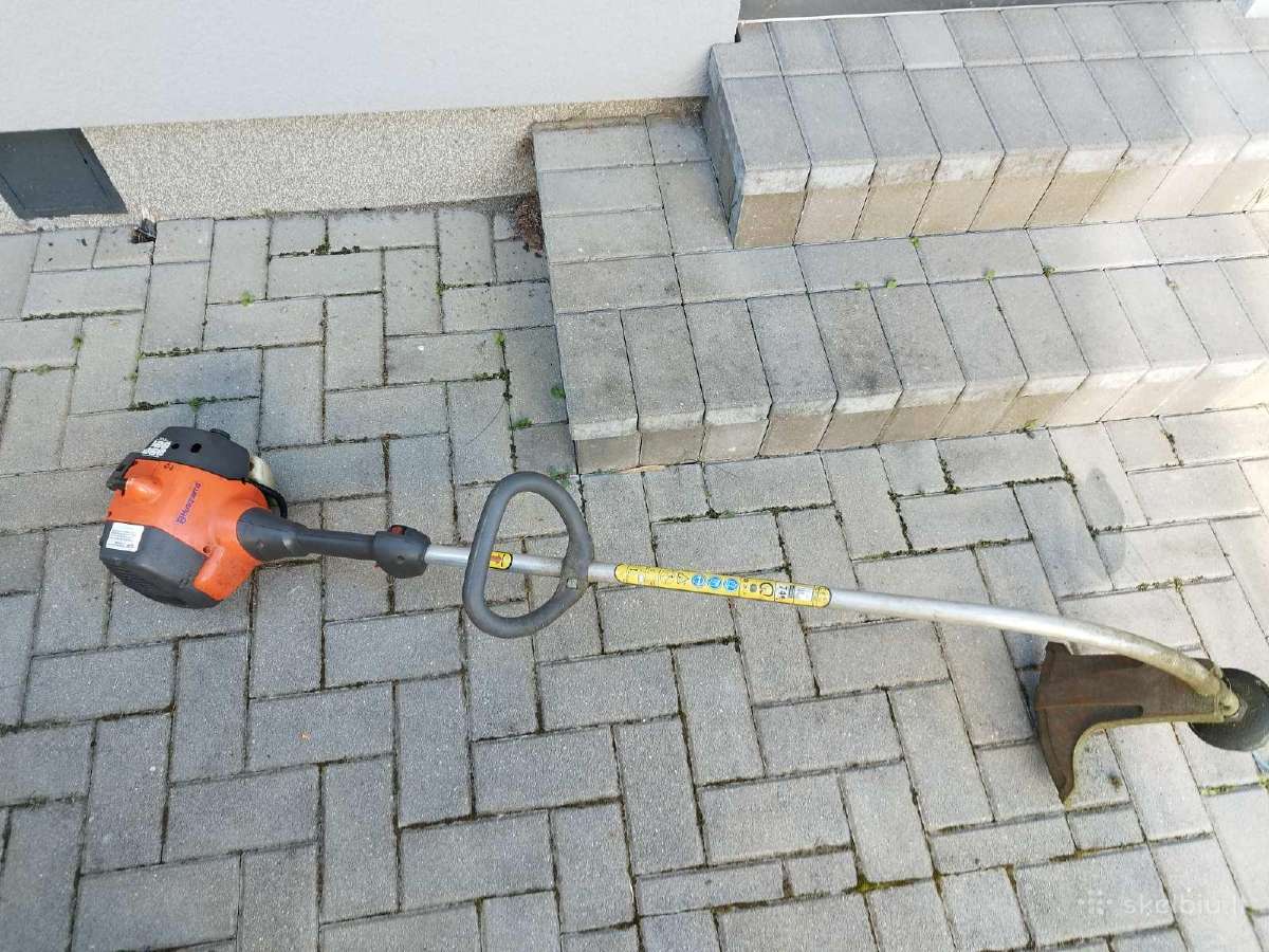 Husqvarna 128c benz trimeris