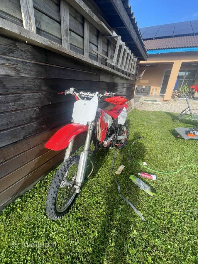 Honda cr 85cc