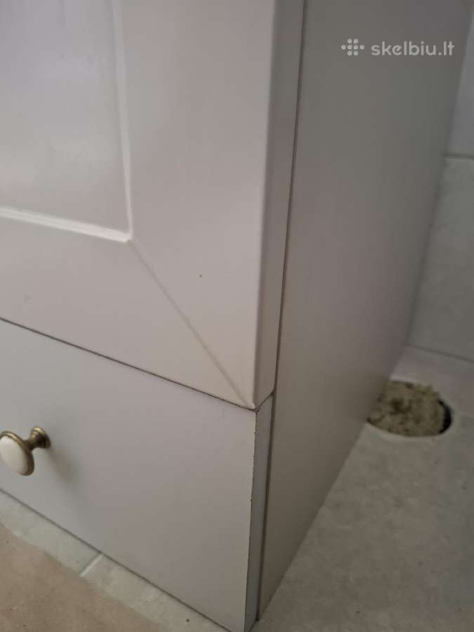 Raguvos baldai vonios spinteliu komplektas su veid - nuotraukos Nr. 7