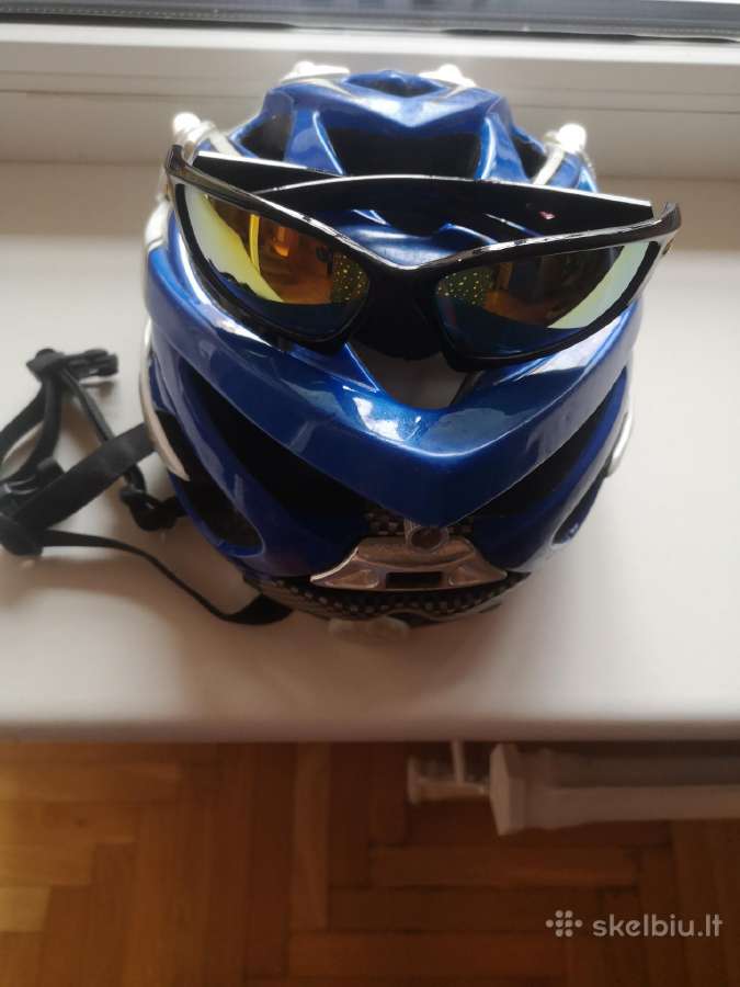 Parduodu dviratininko šalmą kartu su akinias