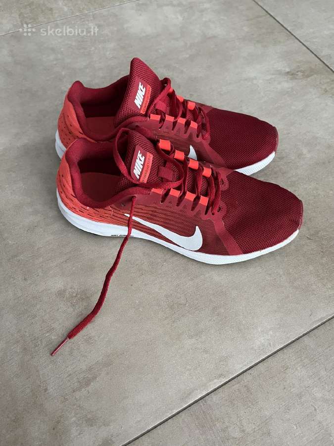 Nike sportiniai bateliai