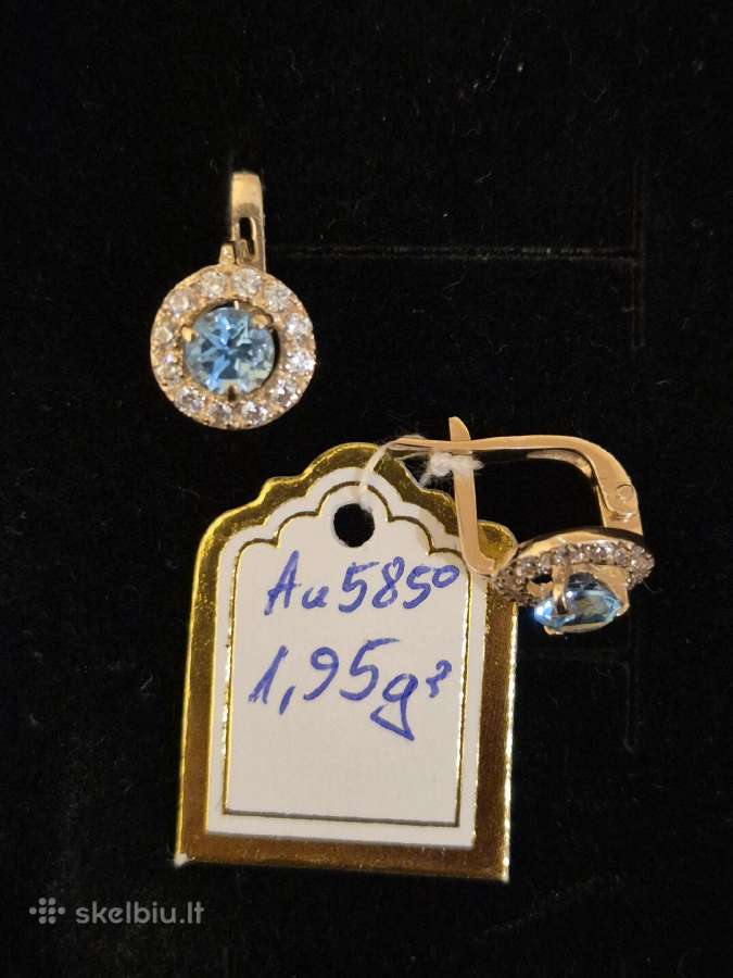 Auksiniai auskarai nuo 70 Eur