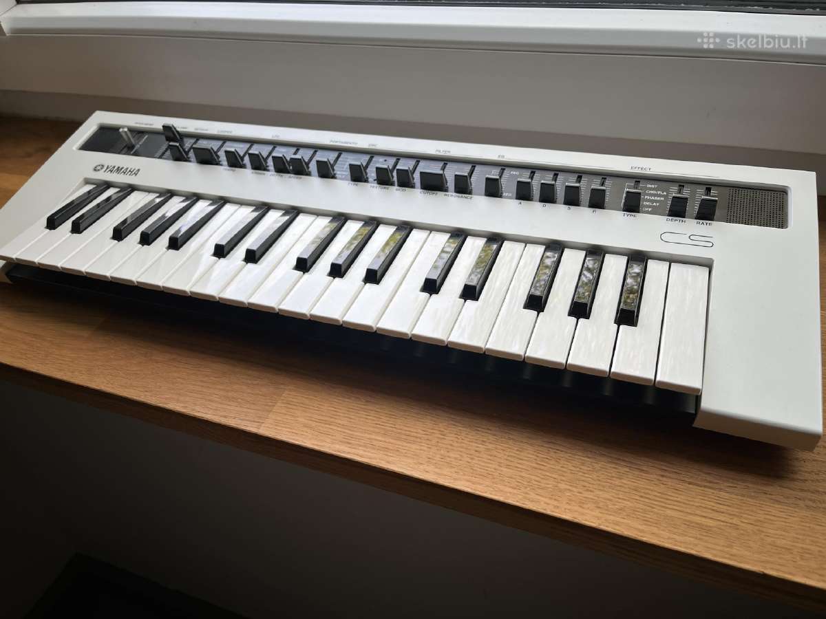 Yamaha Reface Cs
