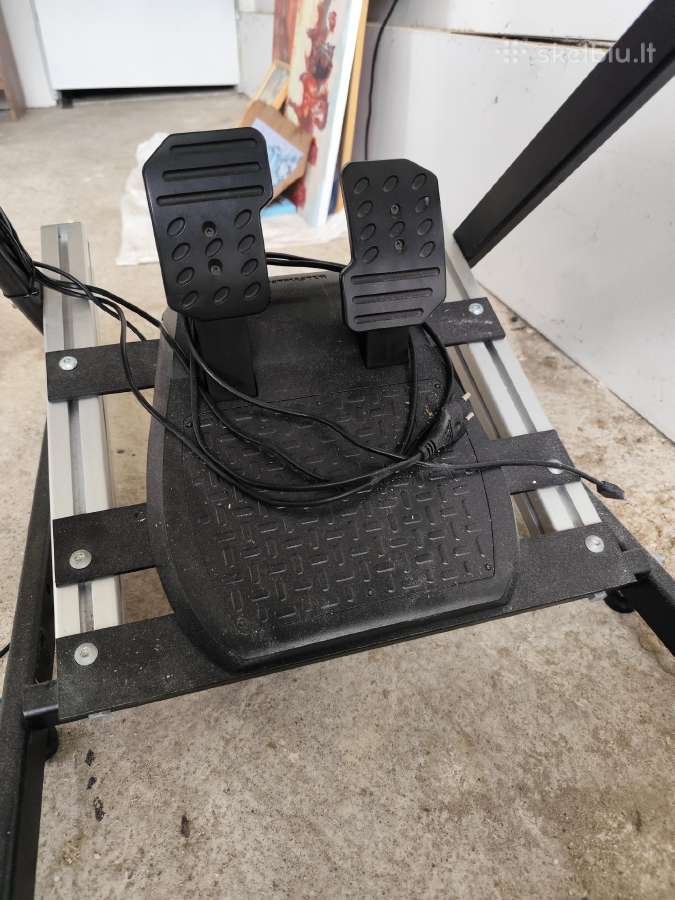 Simuliatorius Thrustmaster T150 Ferrari edition - nuotraukos Nr. 3