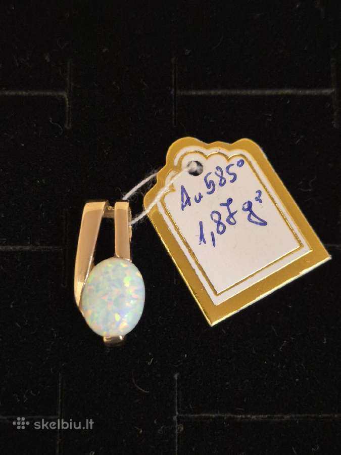 Auksiniai pakabukai nuo 54 Eur