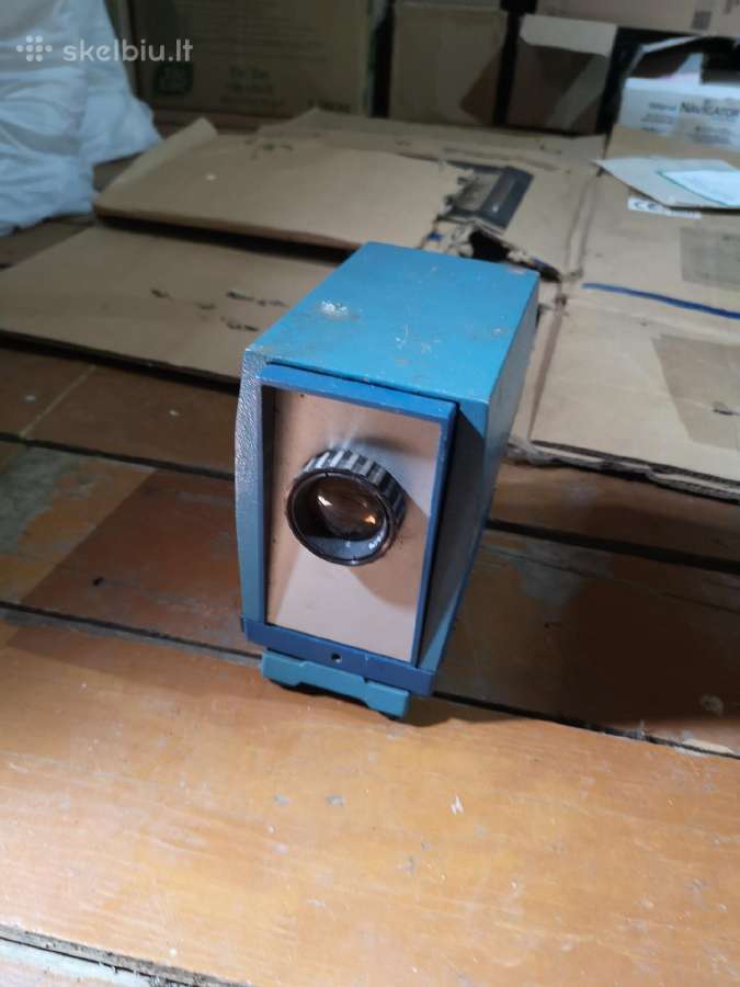 Tarybu laiku dia filmuku projektorius