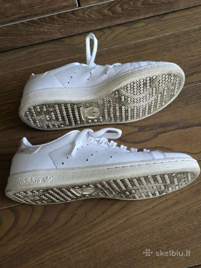 Tvarkingi Adidas sportbačiai - nuotraukos Nr. 4