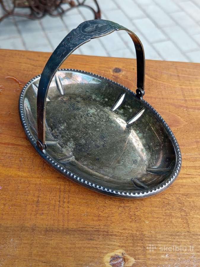 Saldainine.