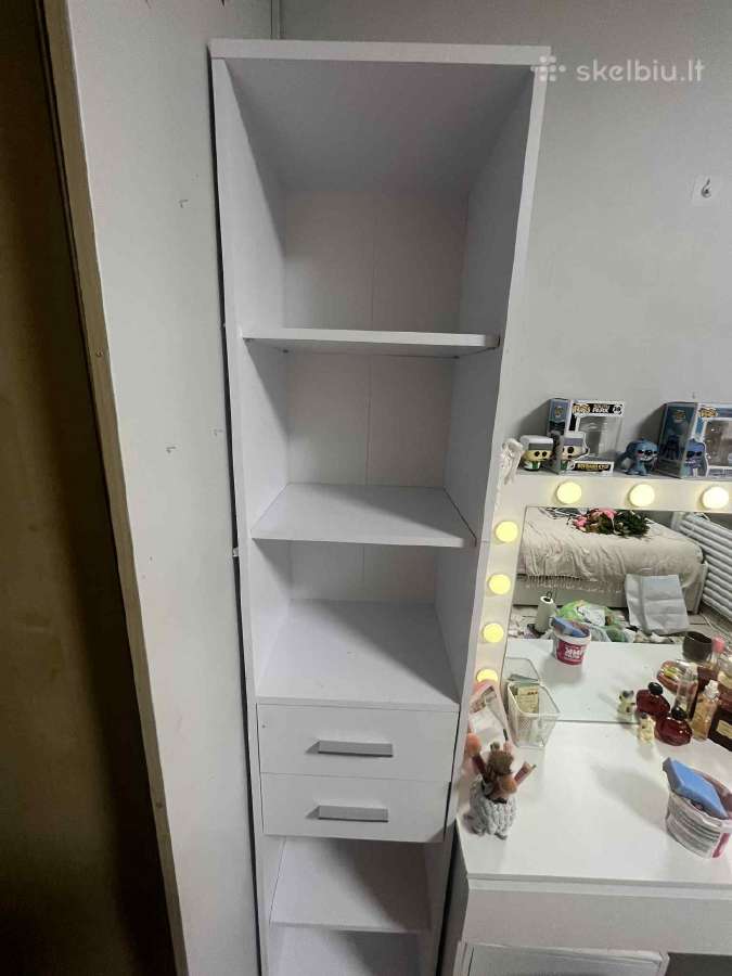 Parduodama Spintėlė