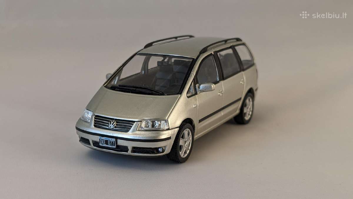1/43 modeliukai VW Sharan Mk1 2001