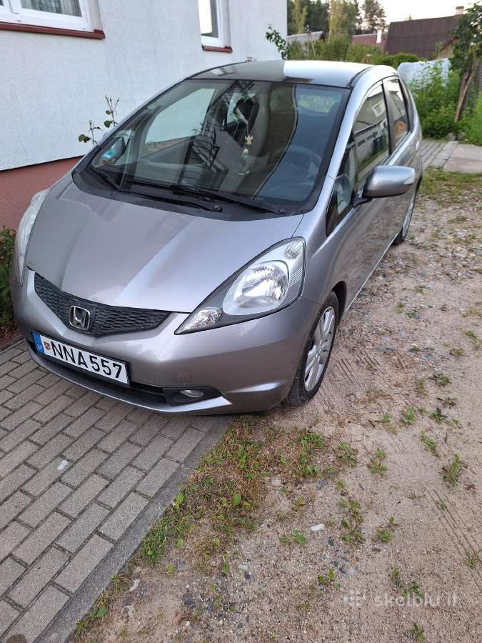 Honda Jazz Benzinas/dujos Automatas