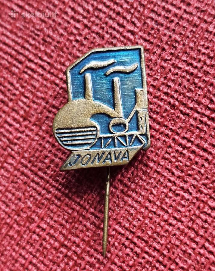 Senas ženkliukas " Jonavos azoto gamykla"