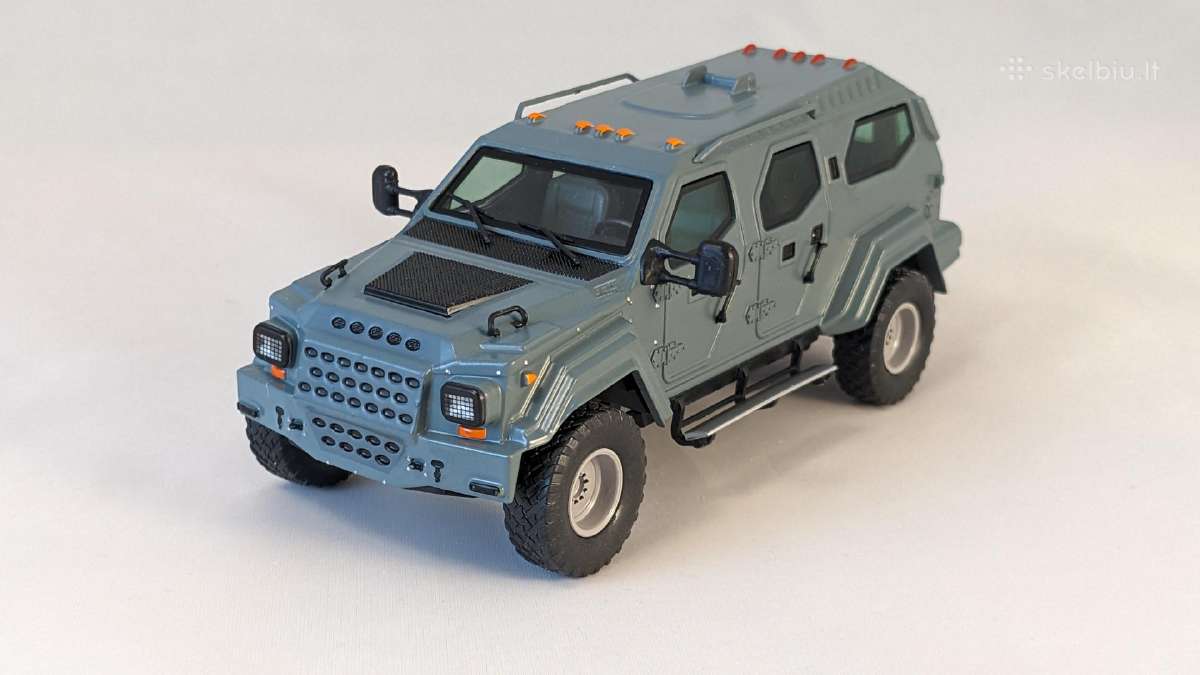1/43 modeliukai Gurkha Lapv Fast & Furious