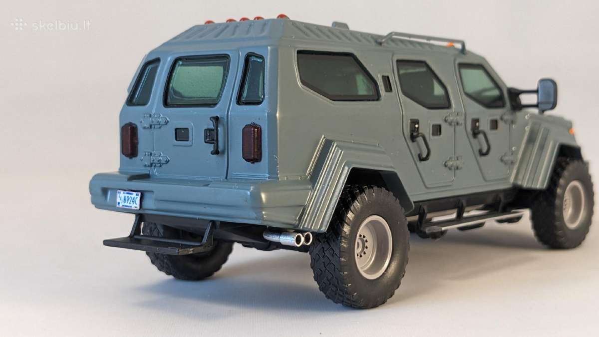 1/43 modeliukai Gurkha Lapv Fast & Furious - nuotraukos Nr. 5