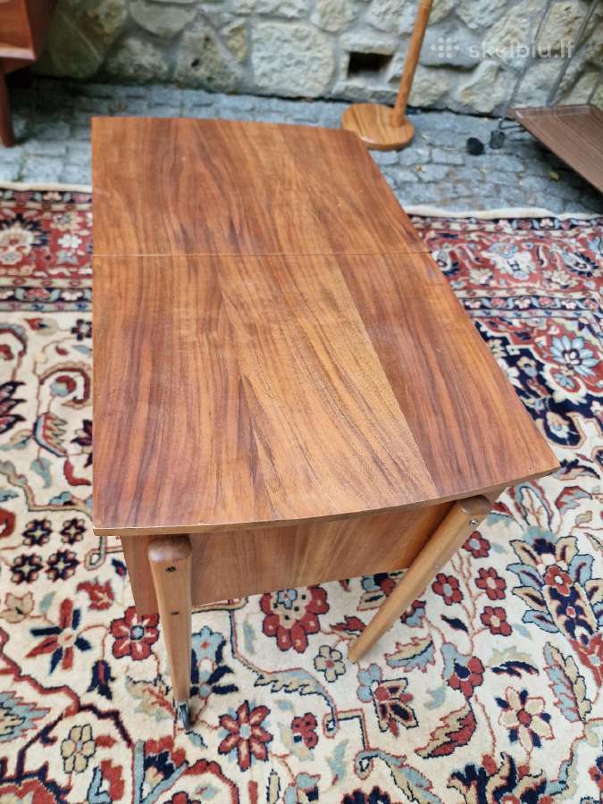 Vintažinis mid century rankdarbių staliukas - nuotraukos Nr. 4