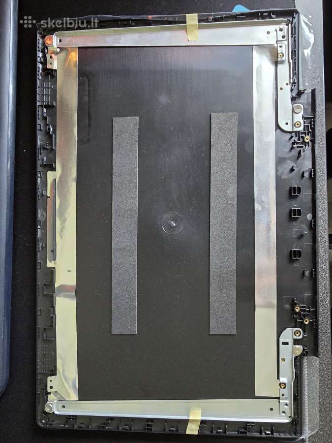 Lenovo 700-15-isk matricos dangtis