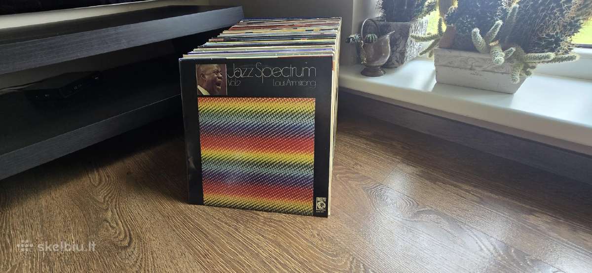 Vinilinės plokštelės - nuotraukos Nr. 2