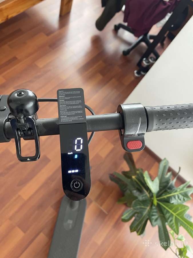 Elektrinis paspirtukas Xiaomi Mi Pro 2 Black - nuotraukos Nr. 6