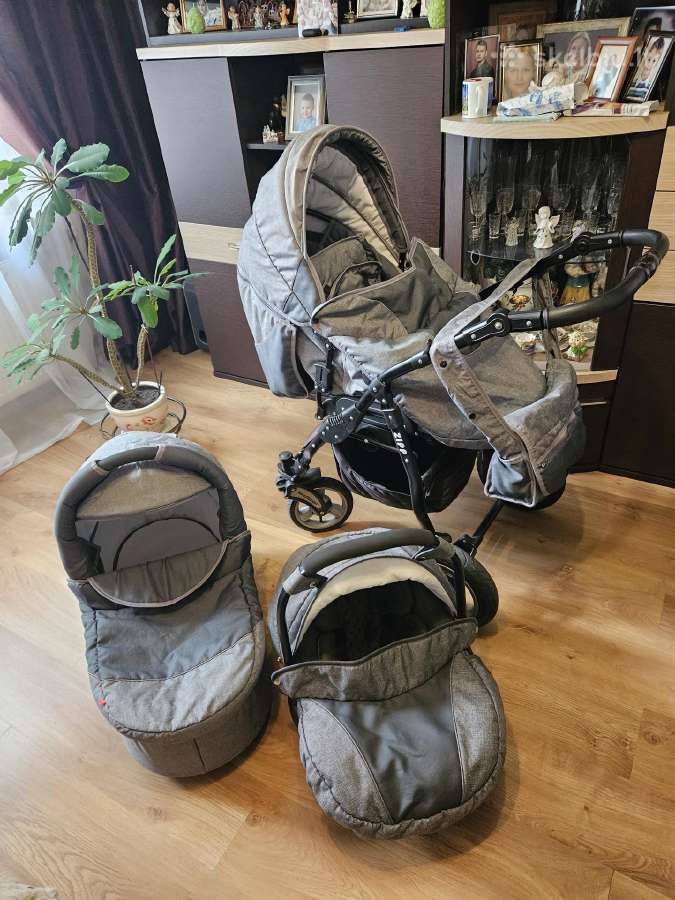 Parduodu vaikiška vėžimėlį zipp 3 in 1