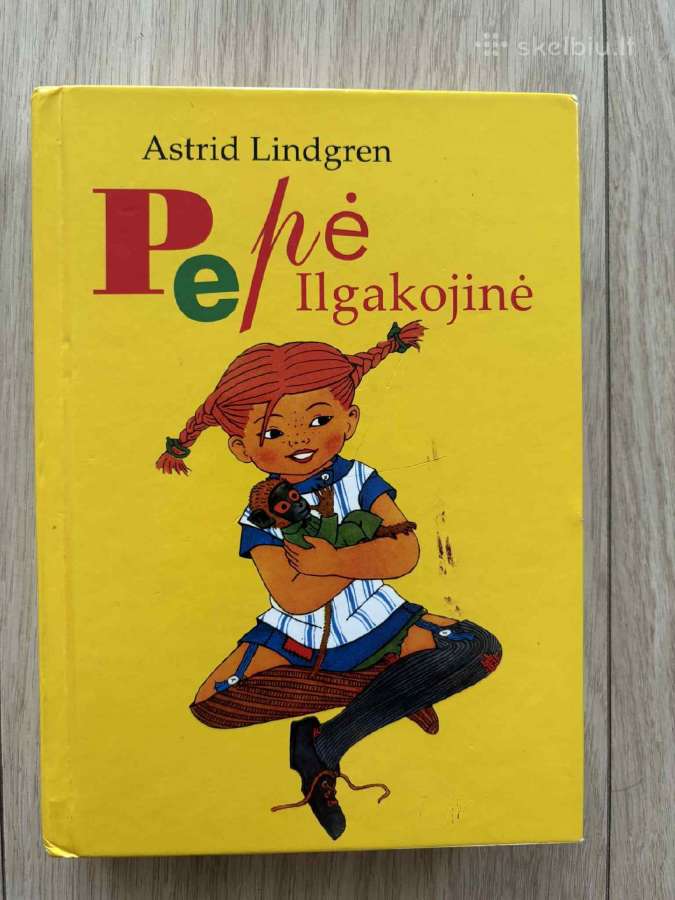Knyga "Pepė Ilgakojinė"