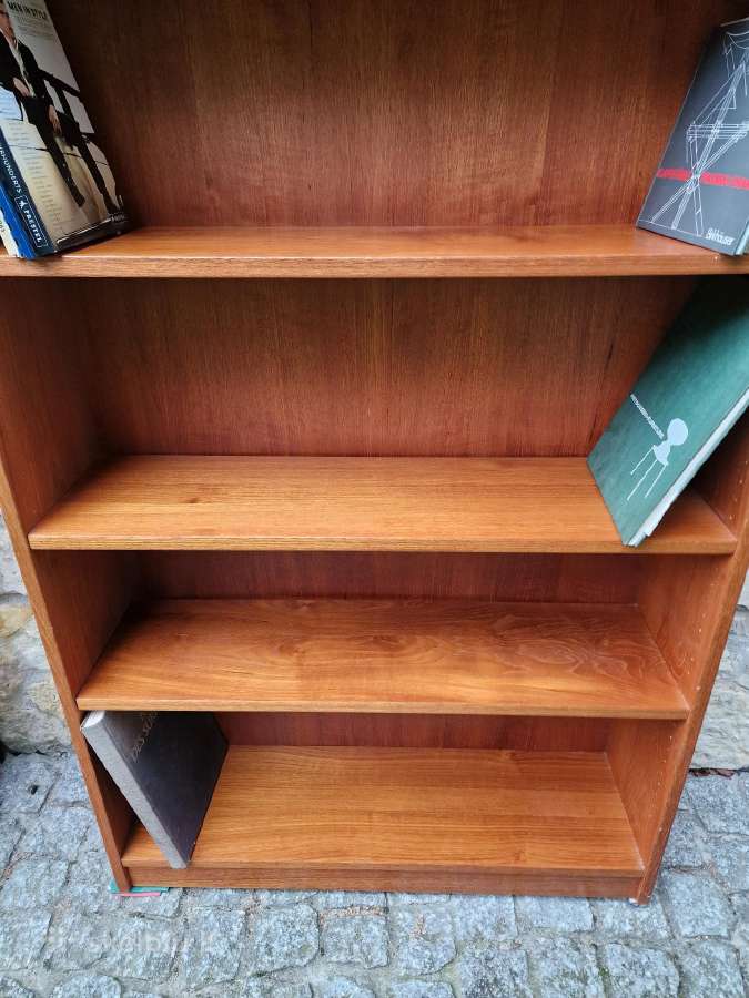 Vintažinė mid century tikmedžio knygų lentyna - nuotraukos Nr. 7