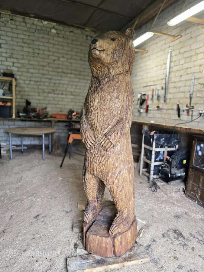 Meškos skulptūra