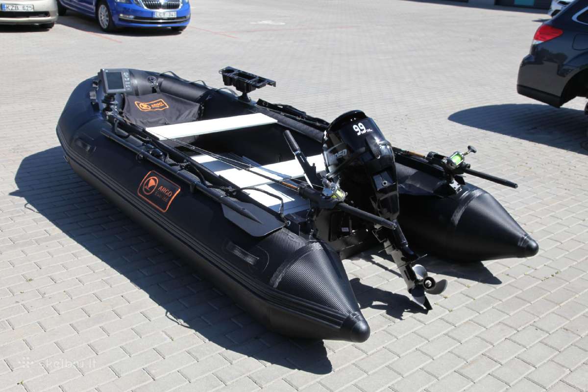 Argo-EVO 330 kilinė valtis su aliuminio dugnu