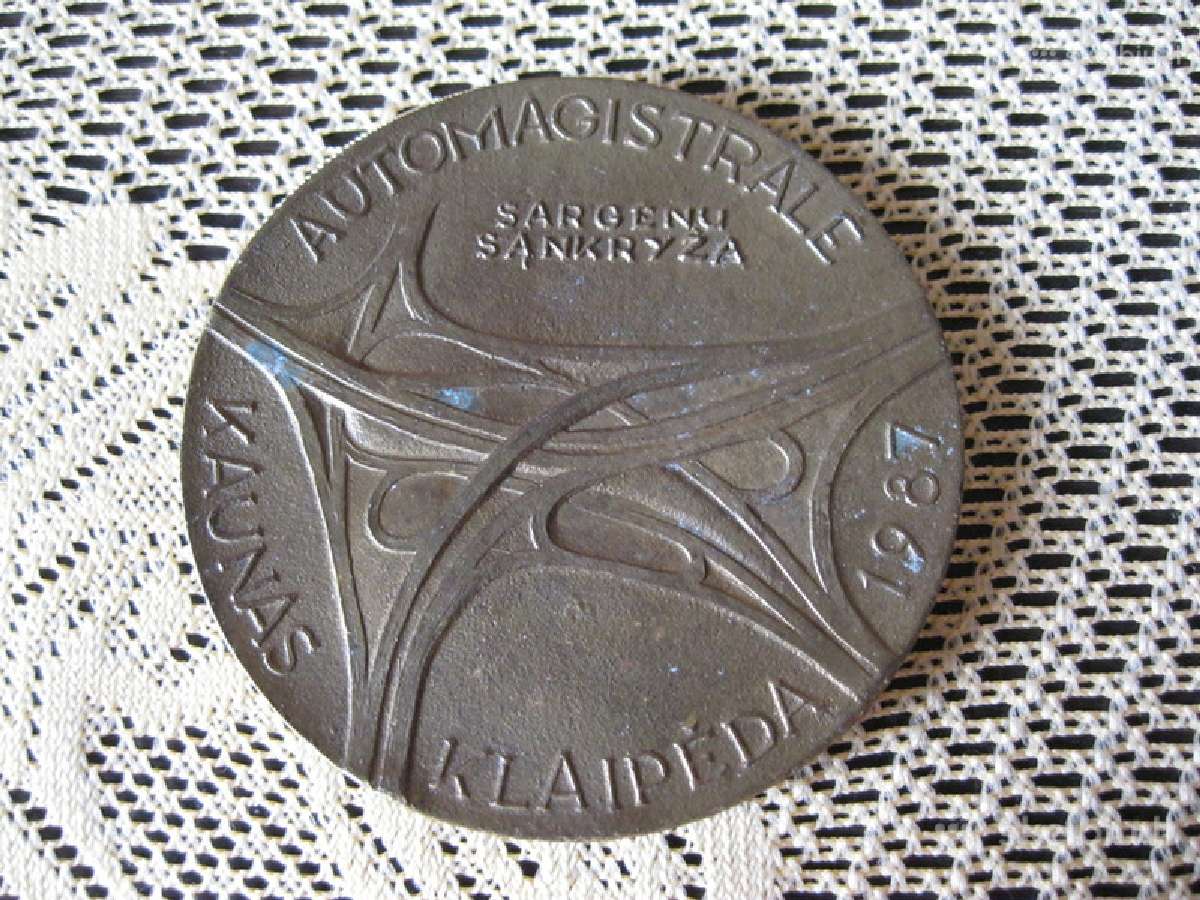 Is Istorijos. Ltsr Stalo Medalis.zr. Foto.