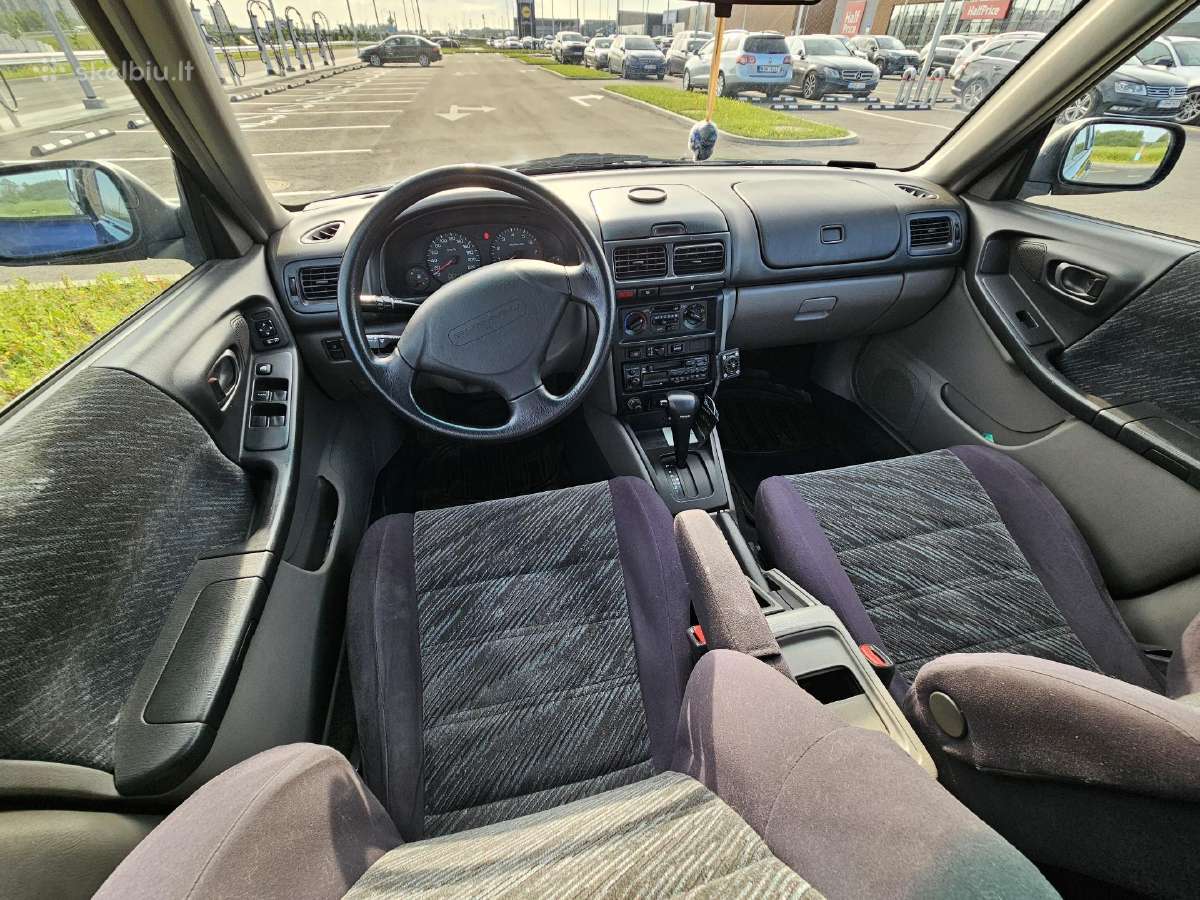 Subaru Forester 2000m - nuotraukos Nr. 6