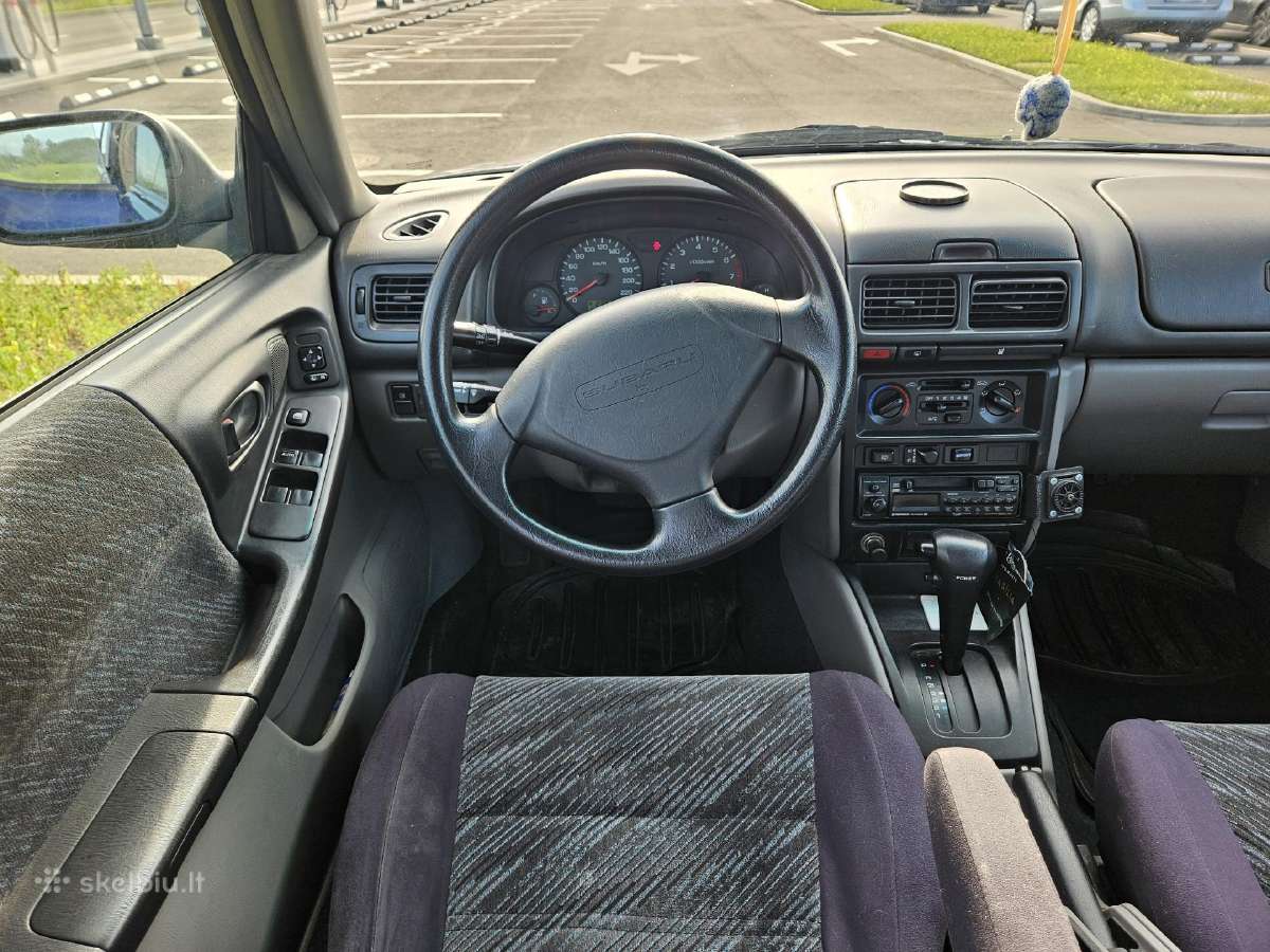 Subaru Forester 2000m - nuotraukos Nr. 8