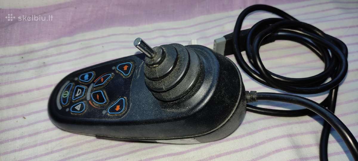 Elektrinio vežimėlio valdymo pultas