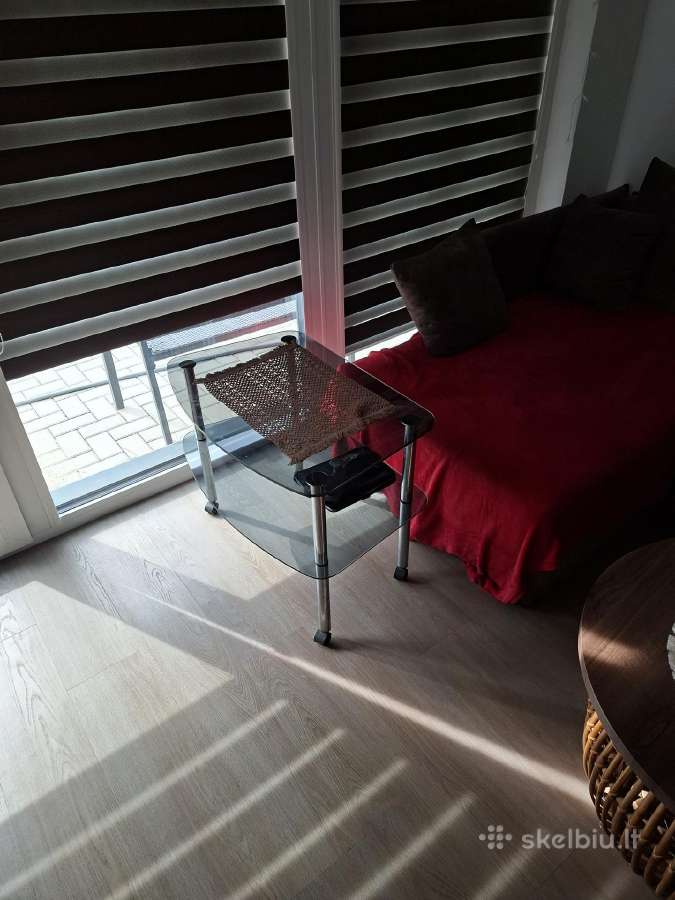 Stiklinis staliukas